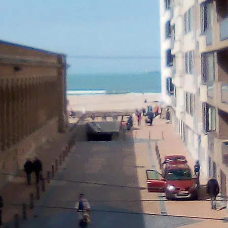 Met Zeezicht * Ostend