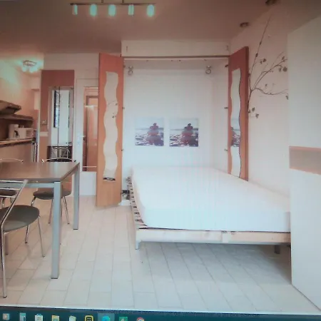 Apartment Met Zeezicht *