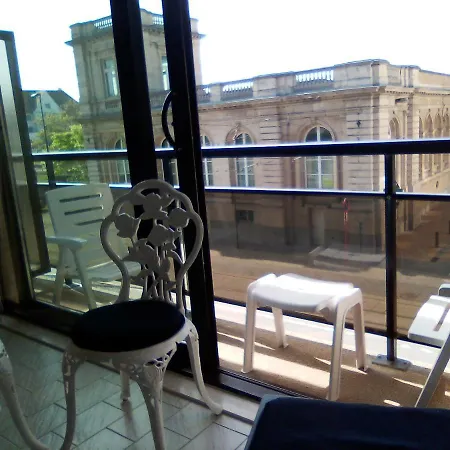 Apartment Met Zeezicht Ostend