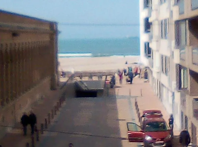 Met Zeezicht * Ostend