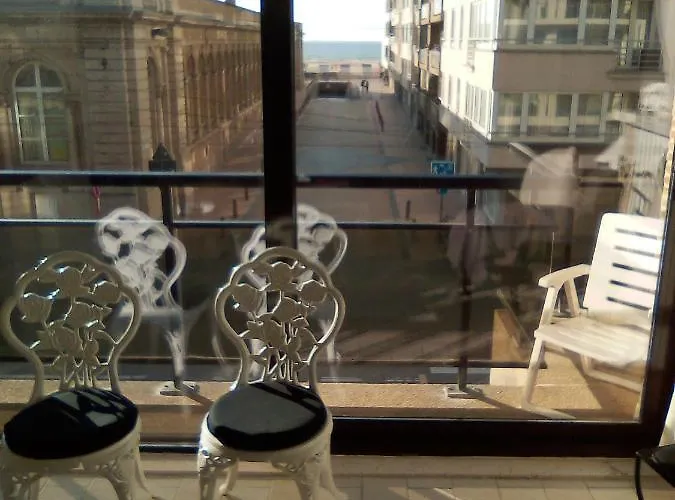 Met Zeezicht Apartamento *