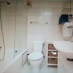 Apartment Met Zeezicht *